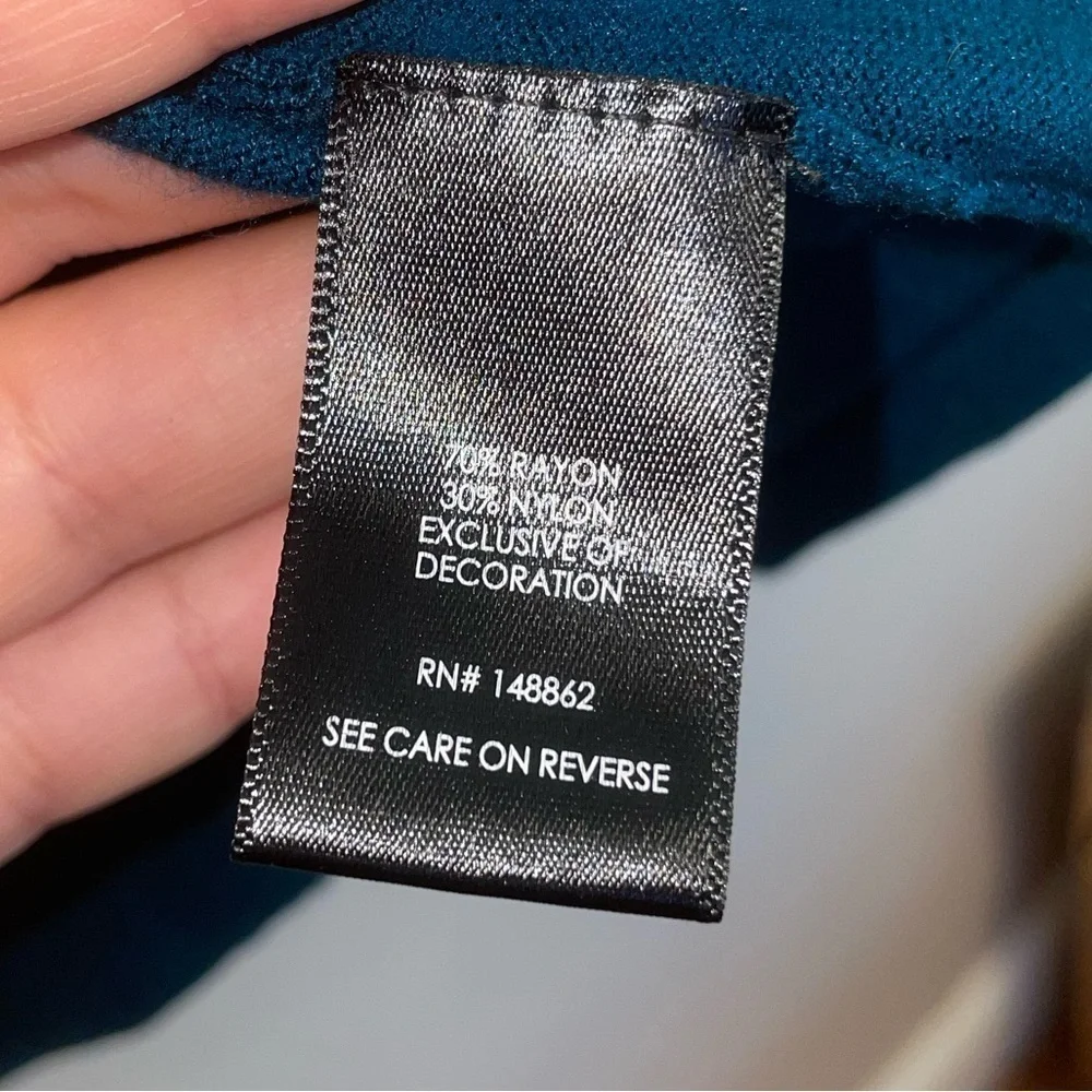 𝅺TORRID Blue Blouse - Picture 6 of 7